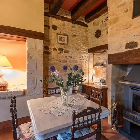 Le Croix Du Notaire Prats-du-Perigord